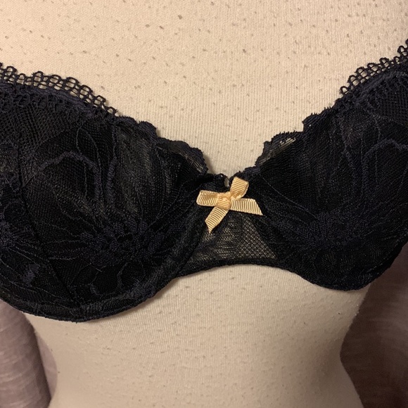 Elle MacPherson like new black lace padded bra 34B - Picture 2 of 6